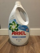 Ariel white żel do prania