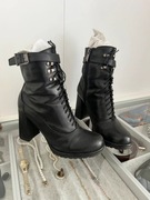 Buty na obcasie na jesień Solo Femme 37 oficerki sztyblety sexy