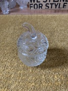 Cukiernica kryształowa wys 14 cm żołądź