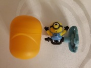 Minionek z jajka Kinder
