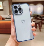 Etui na iPhone 15 Pro Max – TPU, serce, galwanizowana krawędź, niebieskie