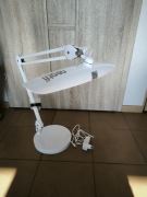 Lampa kosmetyczna do manicure biurkowa bezcieniowa 2200 lumen  Neatfi XL 