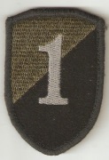 Naszywka 1 Brygady Logistycznej na mundur polowy.
