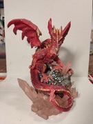 Figurka Smoka na skarbach