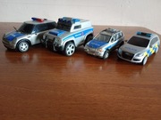 Zestaw czterech samochodów policyjnych (B86)
