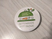 Gotowanie jest fajne przypinka 