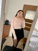 Sweter golf pudrowy róż Reserved - super wygodny