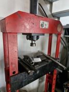 Prasa Warsztatowa Hydrauliczna 15 ton