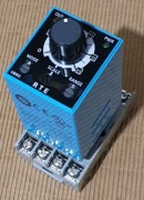 Przekaźnik czasowy przemysłowy IDEC RTE-P1AD24