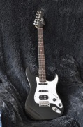 Gitara elektryczna SWING - stratocaster, czarna jak smoła :) Układ HSS