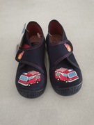 Kapcie chłopięce MB rozm. 24