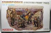 DRAGON 1/35- Sturmpionier  (Eastern Front 1942)
