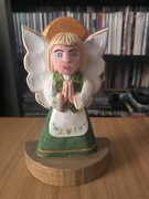 Anioł modlący kaszubski rzeźba drewniana