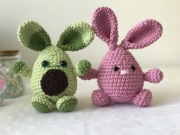 ozdoba prezent króliczek zabawka na szydełku