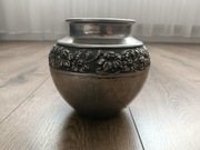 Wazon że stali nierdzewnej