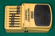 Equalizer Behringer EQ700