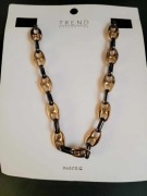 NOWY łańcuszek damski Parfois – elegancja i styl na każdą okazję!