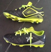 Buty do piłki nożnej dla dzieci -korki roz31