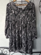 Letnia sukienka wężowa 