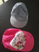 Czapki z daszkiem dla dziewczynki. Reserved.