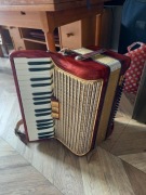 Akordeon 72 Basy