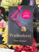 Książka pod tytułem "Przebudzeni".