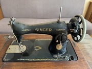 Sprzedam starą maszynę do szycia SINGER