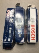 Świece Bosch 0 242 140 514 YR6KI332S