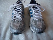 Przewiewne buty sportowe chłopiec 33 Adidas