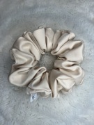 Gumka do włosów scrunchie satyna