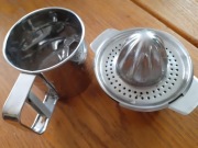 Przybory kuchenne przesiewacz do mąki, wyciskacz cytryn, metal
