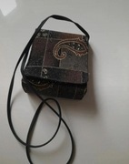 Czarna brązowa mała vintage torebka kwadratowa na cienkim ramiączku