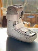 PNEUMATYCZNY BUT WALKER ORTEZA KRÓTKA NA GOLEŃ i STOPĘ M 40-43