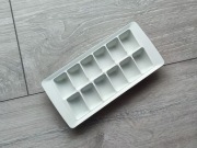 Pojemnik na lód do zamrażarki lodówki