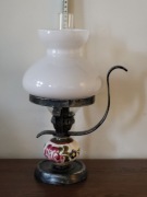 Piękna lampa, metal i szkło, zdobiona kolorowymi kwiatami, vintage