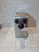 Sanomat Euro Favorit automat do bitej śmietany