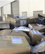 Nie odebrane paczki konsumenckie z platformy V resell odsprzedaż