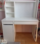 Biurko dziecięce z nadstawką Micke (IKEA) białe 105x50 cm