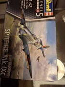Spitfire Mk IX  1/32 Revell
