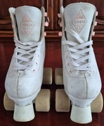 Wrotki figurowe, białe, rozmiar 33, Oxelo