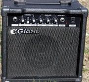 Wzmacniacz gitarowy M20 20Watt + wejście podl. CD