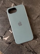Etui oryginalne na iPhone 16e