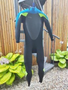 o'neill epic 4:3 rozmiar UE48, S pianka do pływania w oceanie i Baltyku