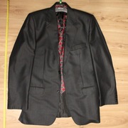 Garnitur (marynarka + spodnie) + krawat gratis