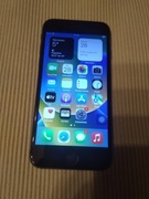 Smartfon Apple iPhone 8 64 GB