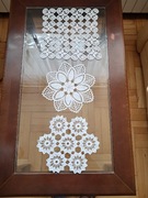 Ręcznie wykonana na szydełku serweta z naturalnej bawełny