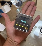 Radio mini z wbudowanym akumulatorem. 