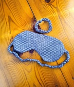 Komplet jedwabny opaska na oczy i gumka srunchie 