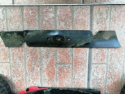 Nóż do kosiarki Bosch Rotak 37 stan dobry.