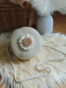 Słomkowa torebka na ramię. Pleciona z kwiatem na środku Boho viral 